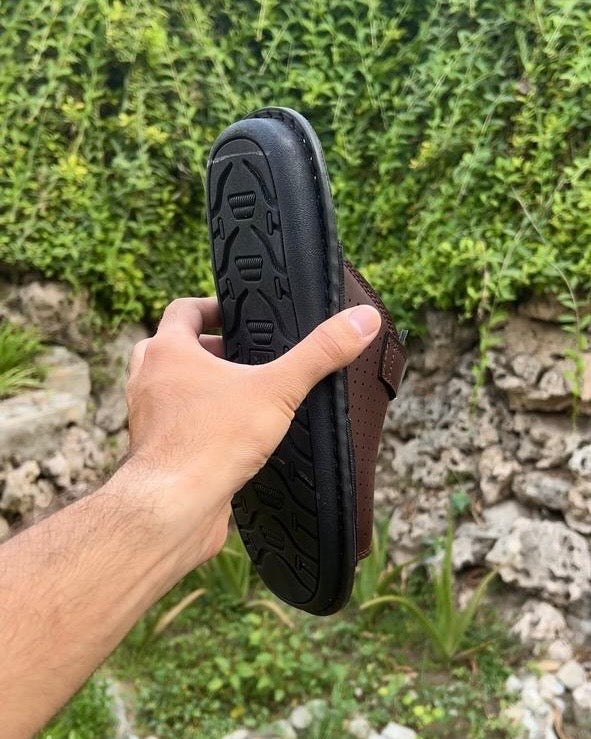 BR 01 -Daily Driven Slipper