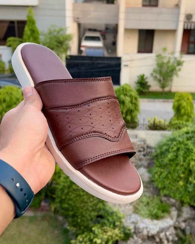 Vintage Brown Slide (201)