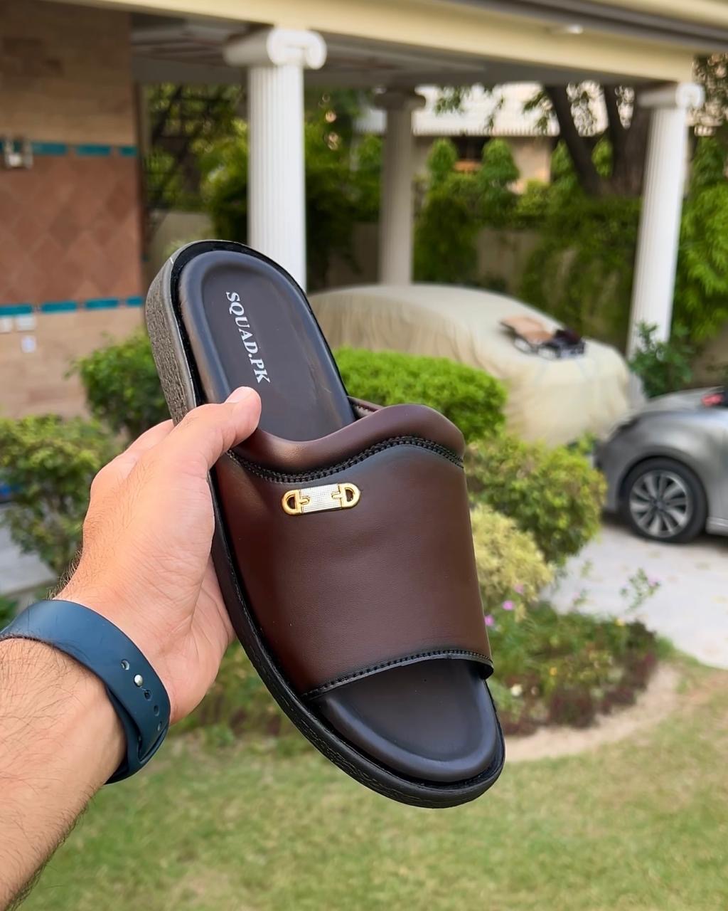 Daily Driven Slide SQ001