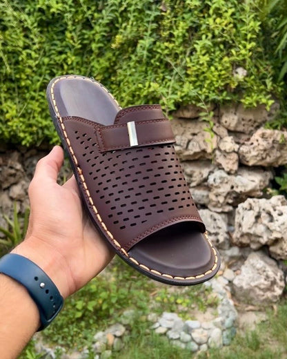 BR 01 -Daily Driven Slipper