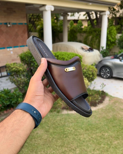 Daily Driven Slide SQ001