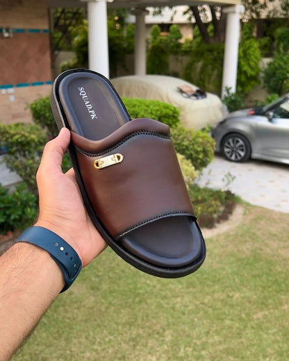 Daily Driven Slide SQ001