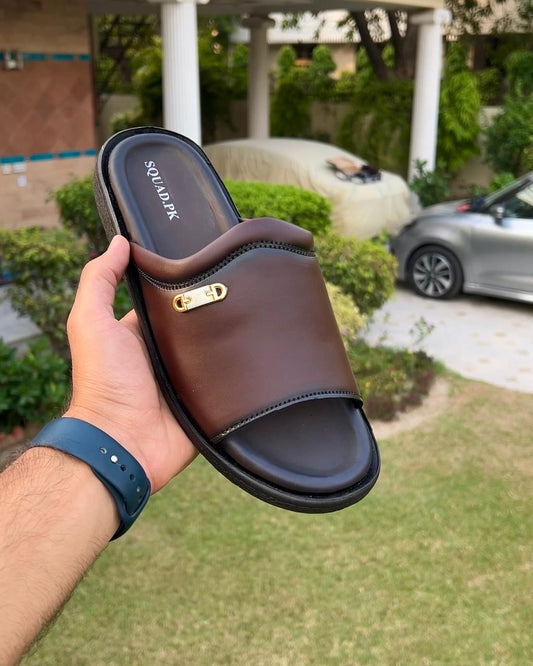 Daily Driven Slide SQ001